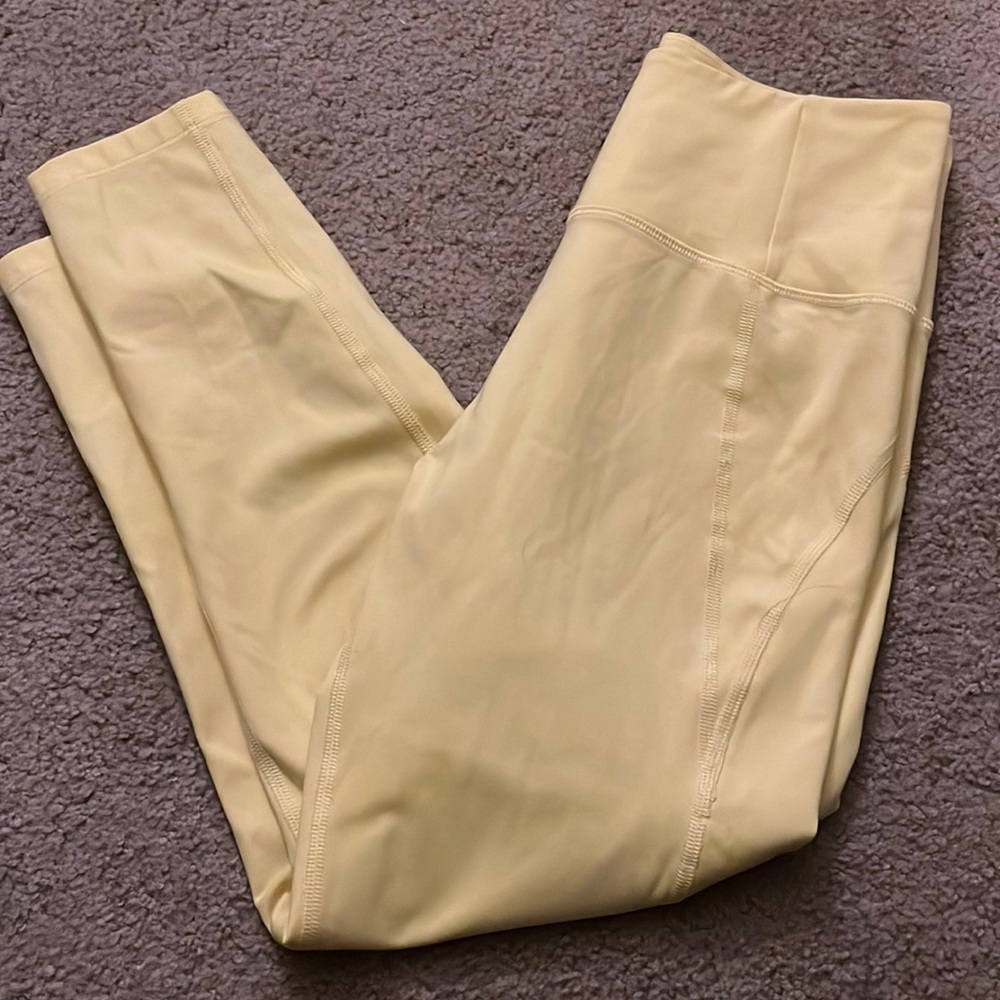 Yellow high rise 7/8 legging M